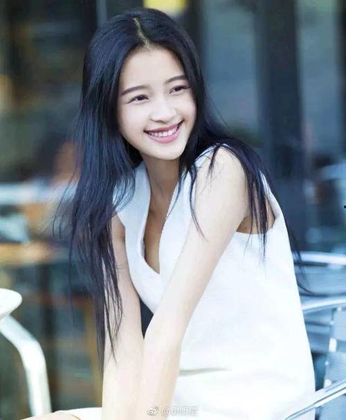 娱乐吃瓜酱叶舒华,娱乐吃瓜酱的时尚生活与时尚态度